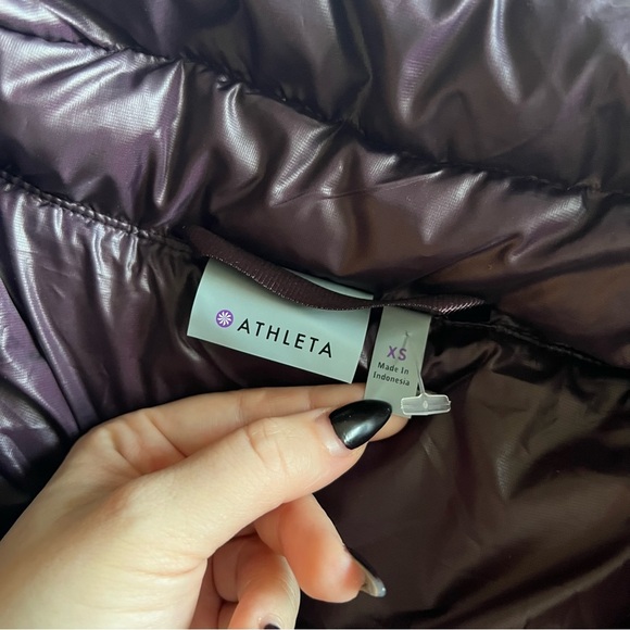 Athleta - Goose Down Downabout Puffer Jacket - Wild Raisin - Picture 6 of 13